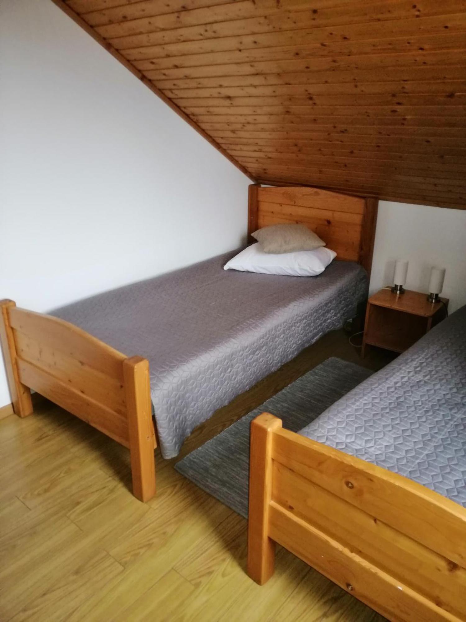 Bed and Breakfast Kolpinghaus Caransebeş Esterno foto